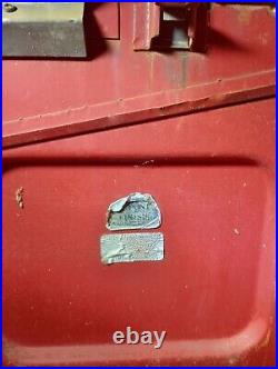 Vintage Vendo 144 Coca-Cola Machine Vintage Soda Dispenser Powers On 1963-1967