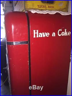 Vintage Vendorlator Coke Machine model 27A, Original Condition, un-restored