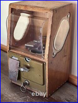 Vintage Victor Vending Corp Wooden Oak Toy Gumball Candy Machine. 25 Cent