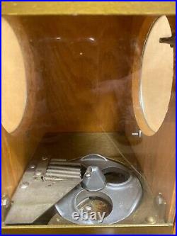 Vintage Victor Vending Super V Gumball Machine Chicago Illinois Wood Enclosure