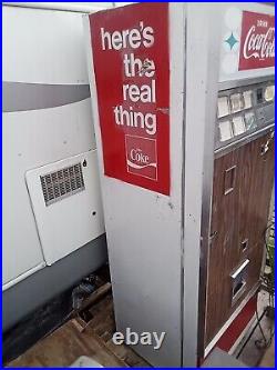 Vintage Westinghouse Coca-Cola Vending Machine WB102 6B-20 Works Needs TLC Freon
