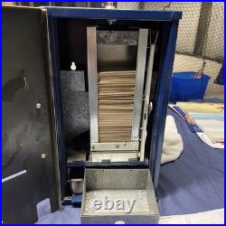 Vintage Working Seal In Plastic 25 Cent Coin Op Counter Top Vending Machine