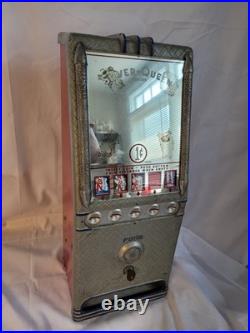 Vintage Working Silver Queen Lawrence Mfg Co Gum Penny Vending Machine with Key