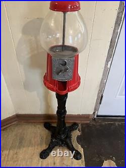 Vintage cast iron bubble gum Black Machine original glass top/ Leaf design