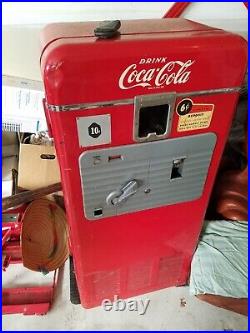 Vintage coca-cola 1950s Vendo 27A Coke Machine Original working condition