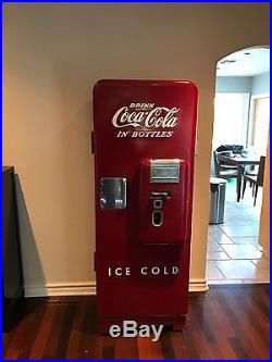 Vintage coca cola machine