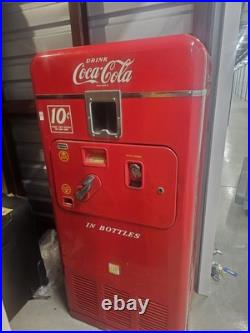 Vintage coca cola vending machine VmC39