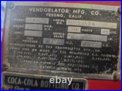 Vintage coca cola vending machine VmC39