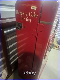 Vintage coca cola vending machine VmC39