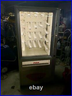 Vintage/collectors Toms Snack vending machine. Shipping available