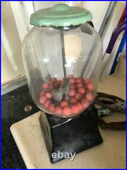 Vintage gumball machine