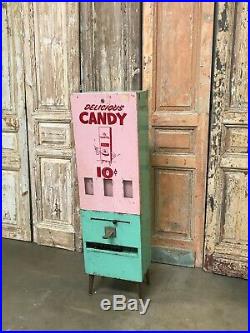Vintage vending candy machine DELICIOUS CANDY Mr. Venda-Pak