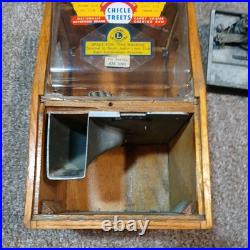 Vtg 50's Victor Vending Machine Corp. Chicago, 39 ILL. Baby Grand CHICLE TREETS