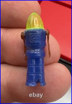 Vtg Lot Robby Robot & Spaceship Gumball Vending Machine Charm Prize Hong Kong