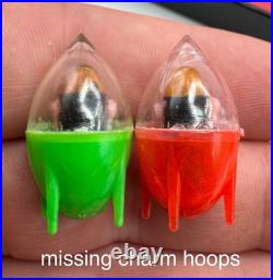 Vtg Lot Robby Robot & Spaceship Gumball Vending Machine Charm Prize Hong Kong