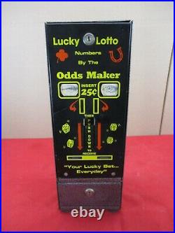 Vtg Lucky Lotto Numbers by the Odds Maker 25¢ Pull Tab Vending Machine & Key (B)