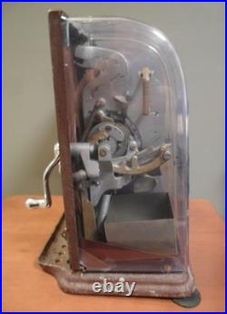 Working Vintage SCHERMACK PRODUCTS CORP. Double Stamp Machine Quarter Key